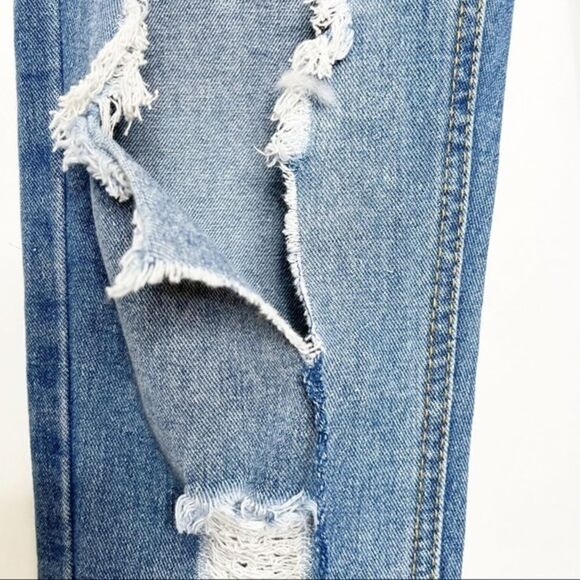 Nasty Gal High Rise Distressed Jeans Size 4 - Picture 7 of 8